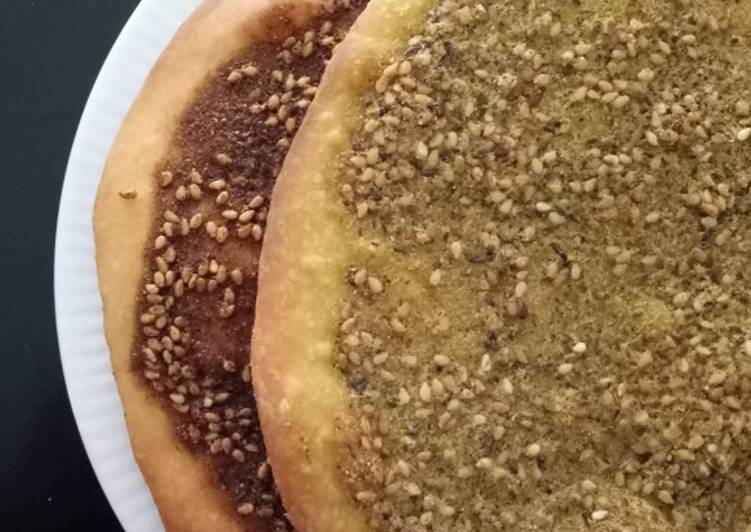 Simple Way to Prepare Super Quick Homemade Lebanese Thyme Pizza (Man&#39;us Zaatar) *Vegan