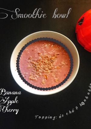 Hình của món Smoothie bowl(chuối, cherry, táo).