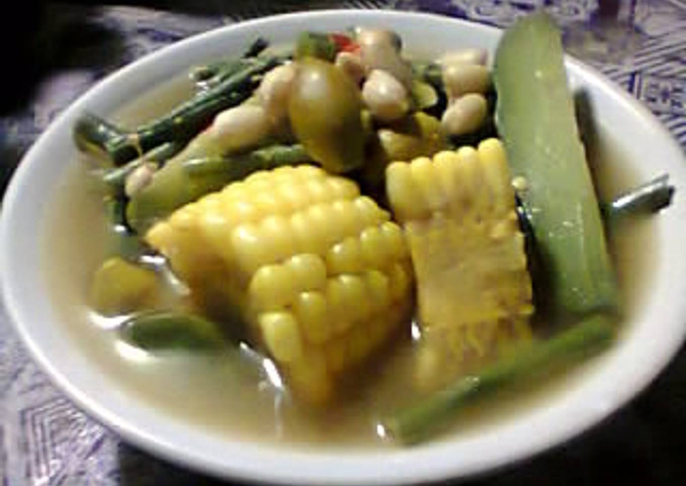 Sayuran pedas dan gurih