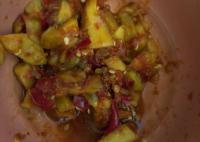 Sambel mbem (temen makan pindang)