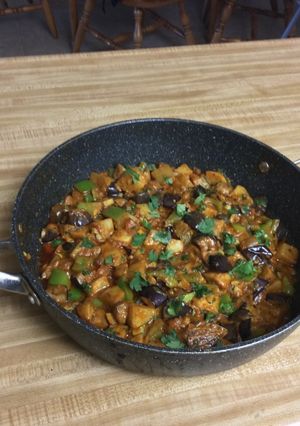 A picture of Yoghurt Eggplant Potato Chilli/Dahi Shimla Aloo Baingan Masala.