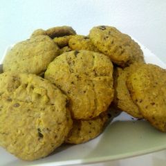 A picture of OatmealRaisins Cookies.