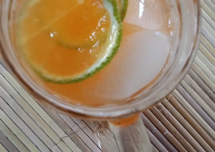Bagaimana Menyiapkan Es jeruk peras aselik Anti Gagal