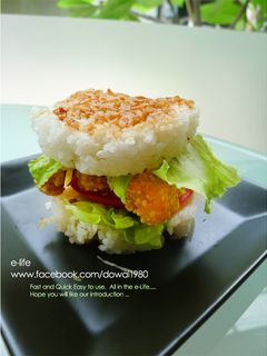 【氣炸鍋料理】夏日輕食~魚柳青蔬米漢堡 的食譜成品照片