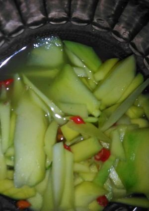 Foto resep Mangga Muda Kuah Pedas