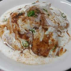 A picture of Bread dahi bhallay.