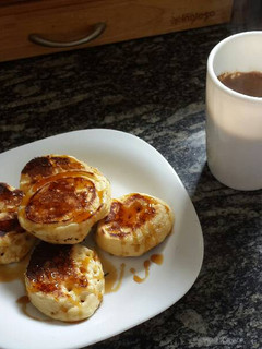 Una foto de Hot cakes con miel de caña