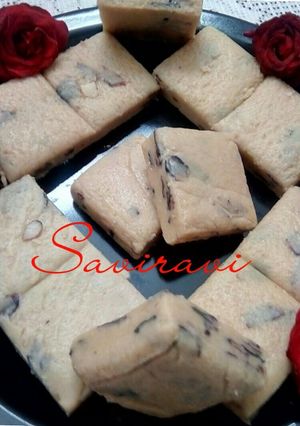 A picture of Rose petals Burfi.