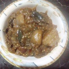 A picture of Baigan Aaloo.
