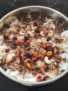 நெய் சாதம் (Ghee Rice Recipe In Tamil) செய்முறை முக்கிய புகைப்படம்