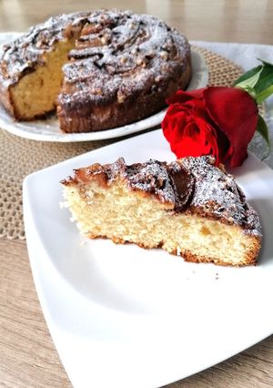 Zdjęcie przepisu Ciasto jogurtowe z owocami i kruszonką.