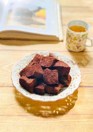 Hình của món Bánh Mochi Sắn Dây Cacao.
