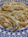 Spaghetti con salsa de 3 quesos express (a mi manera) 😋🤷