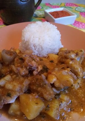 Una foto de Patitas de Cerdo con Maní