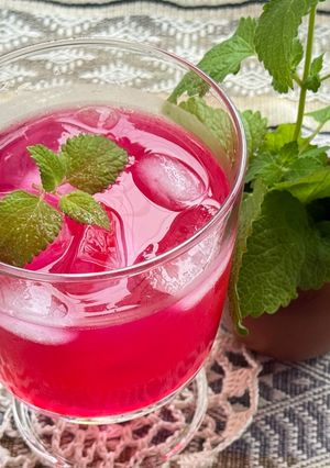 A picture of Red Shiso Leaves Pink Juice (Just boil👏).