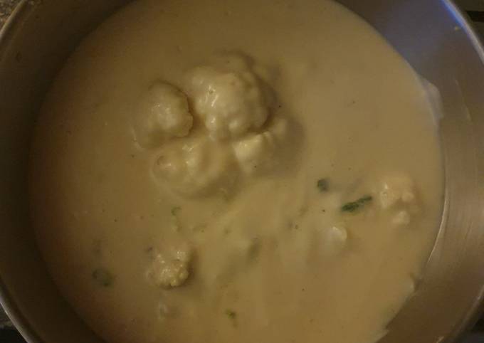 Cauliflower Cheese