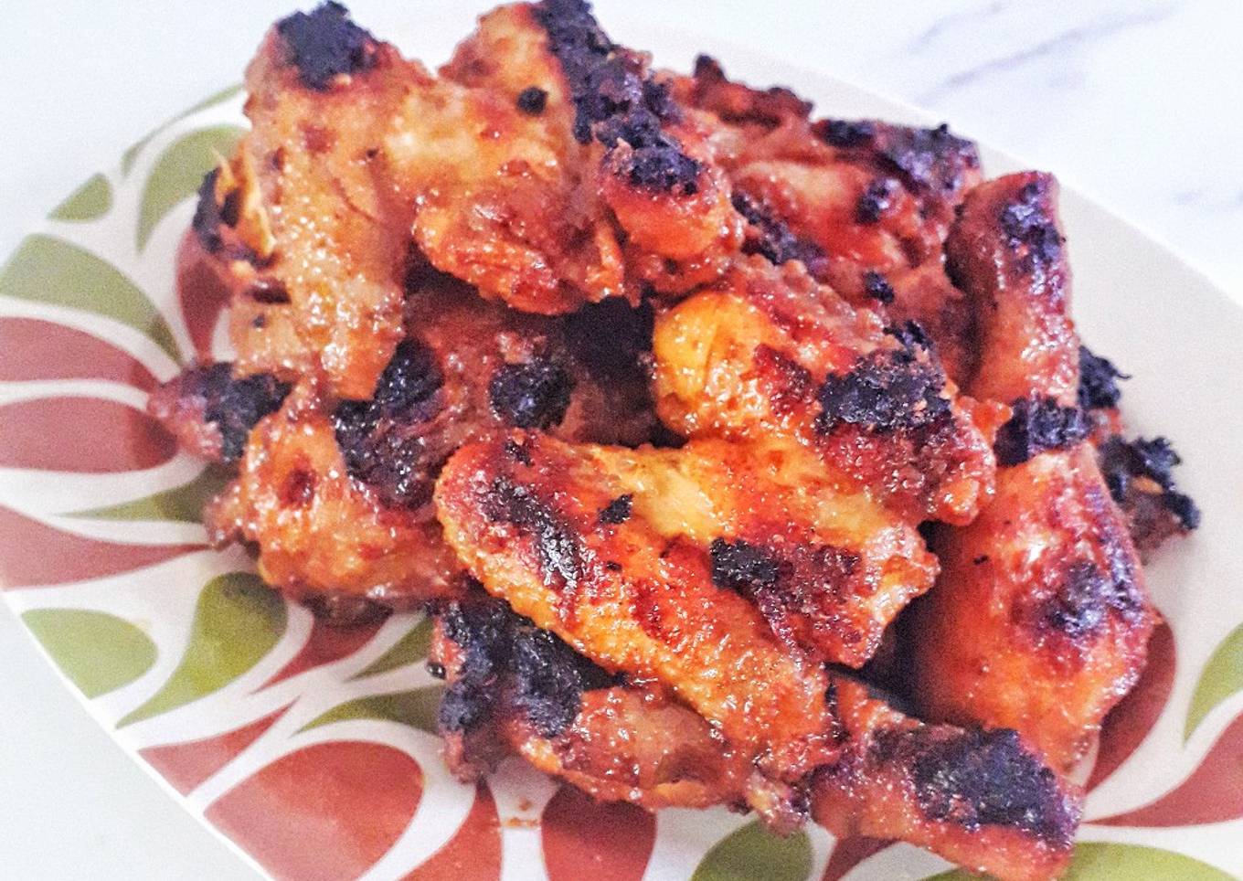 Ayam Bakar Solo. Gurihnya sampai ke tulang!