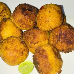 A picture of Stuffed meat Yamballs(Crispy).