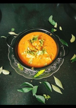 A picture of Chicken korma.