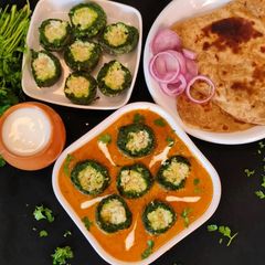 Sham savera kofta (tricolor curry) A picture of Sham savera kofta (tricolor curry).