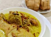 Gambar opor ayam santan