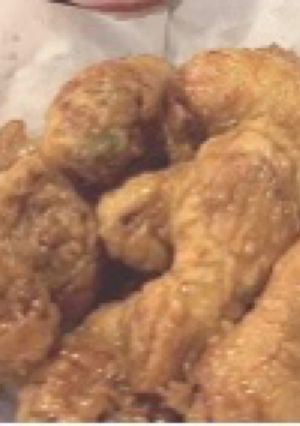 A picture of Worlds greatest Buffalo wings.