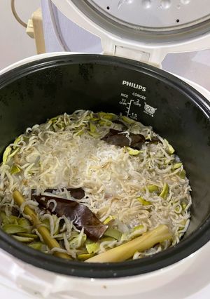 Foto resep Nasi Liwet Rice Cooker