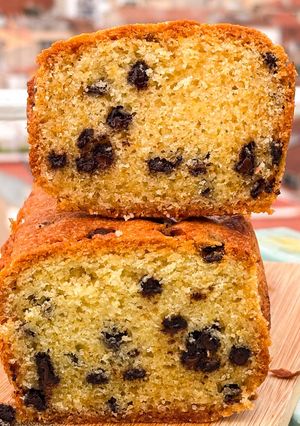 Una foto de Pound Cake con Pepitas de Chocolate