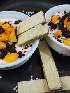 A picture of Strawberry custard delight.