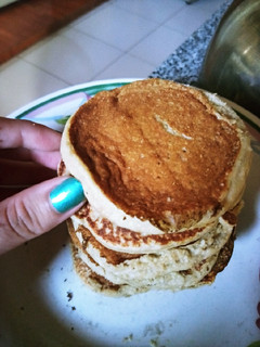 Una foto de Panqueques de avena y banana