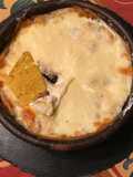 Dip frijoles refritos y queso