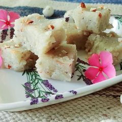 A picture of Makhana Nariyal Vrat ki Burfi.