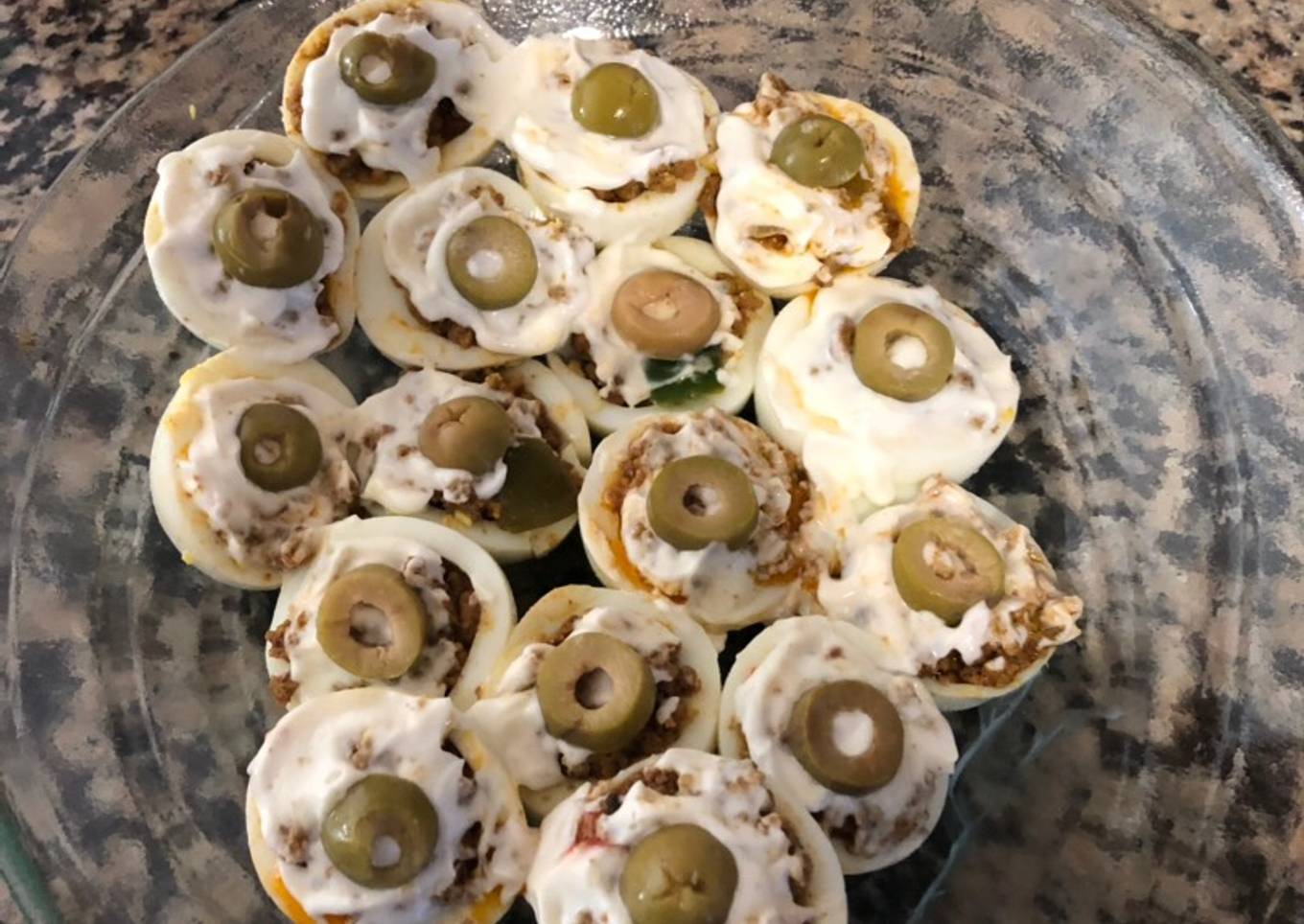 Huevos rellenos