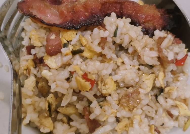 Langkah Mudah untuk Menyiapkan Nasi goreng bacon (non halal), Bikin Ngiler