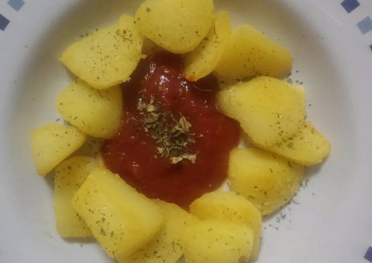 Patatas bravas