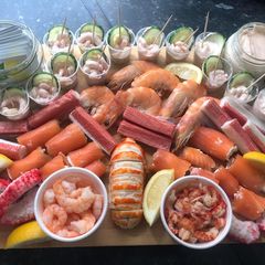 A picture of Seacuterie board.