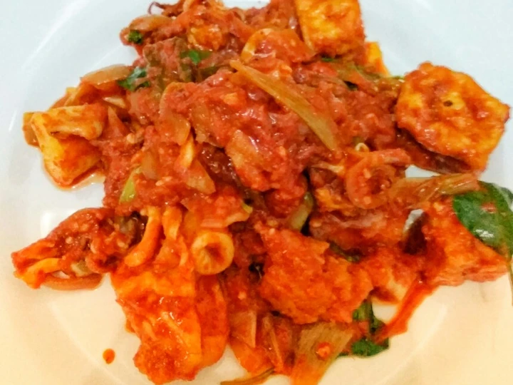 Langkah Mudah untuk Membikin Resep Sambal cumi tahu kemangi yang Sempurna Anti Ribet, Lezat