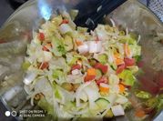 Una foto de ensalada de endivias