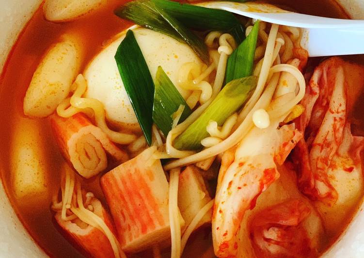 Recipe of Perfect Korean Spicy Rice Cake Noodles