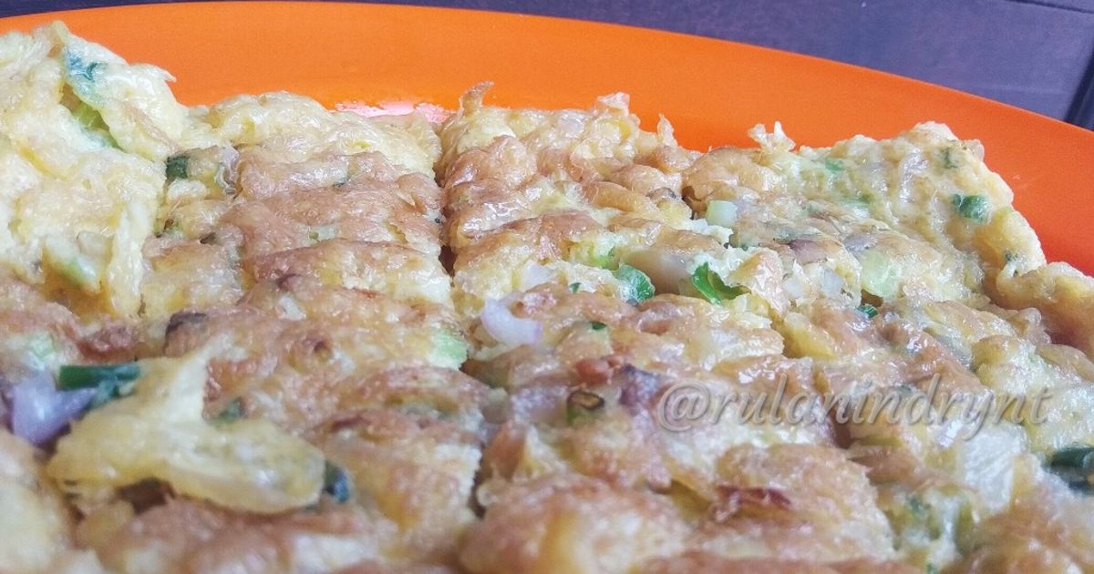 Resep Telur Ala Martabak Homemade oleh Momalabib - Cookpad