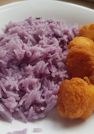 Rántott sajtgolyó áfonyás rizzsel recept fotója