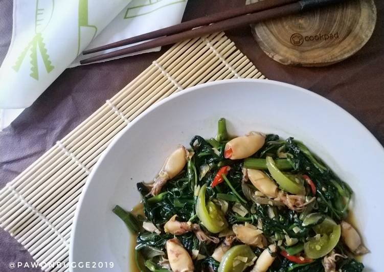 Cah Kangkung Cumi Asin