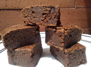 Una foto de Brownies veganos🤔🍮🍫