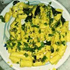 Khandvi A picture of Khandvi.