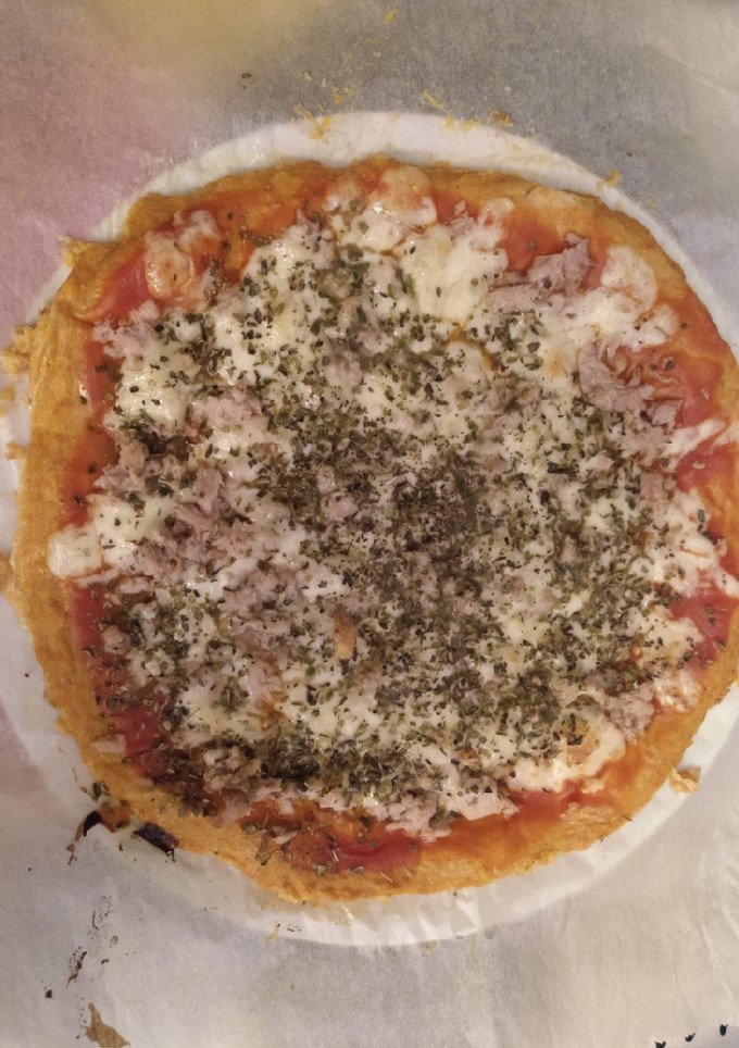 Una foto de Pizza light con base de calabaza