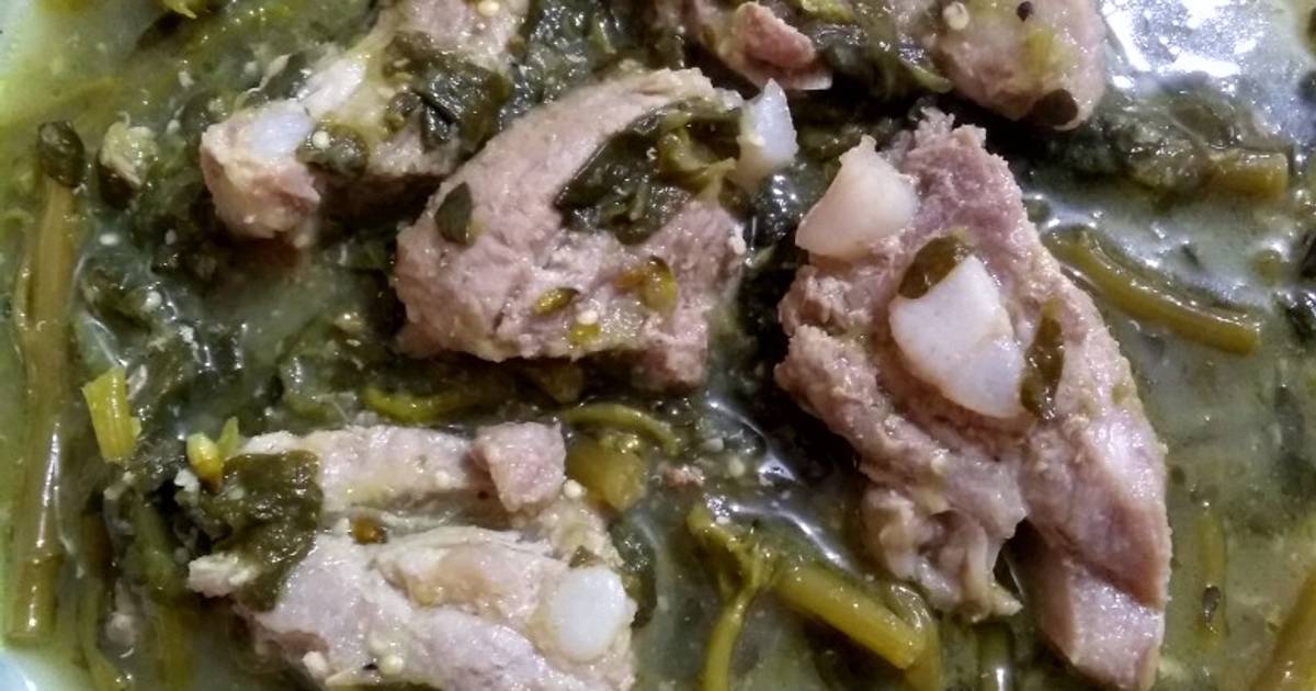 Verdolagas con costilla de cerdo en salsa verde! Receta de Alma Patricia  Reséndiz- Cookpad