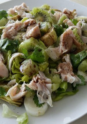A picture of Sweet and savoury salad.