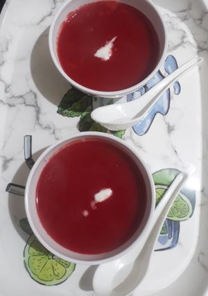 A picture of Tomato beetroot soup.