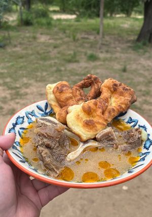 Una foto de Borscht Menonita (Caldo/Sopa de Puchero)
