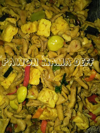 Langkah Gampang Membuat Resep Usus bumbu kuning pedas yang Menggugah Selera Anti Ribet, Lezat Sekali